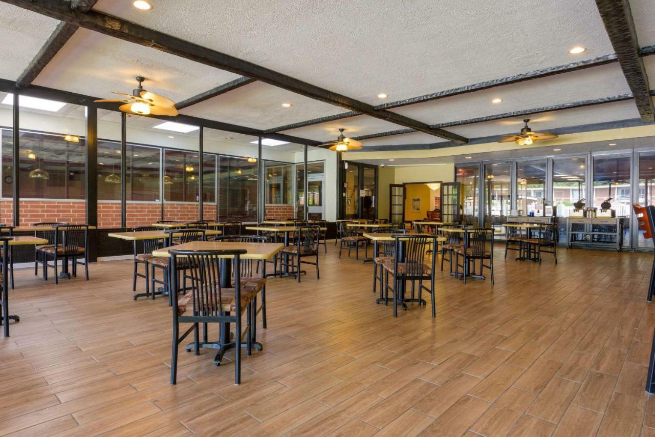 Aire Hotel Lebanon Hershey Екстер'єр фото
