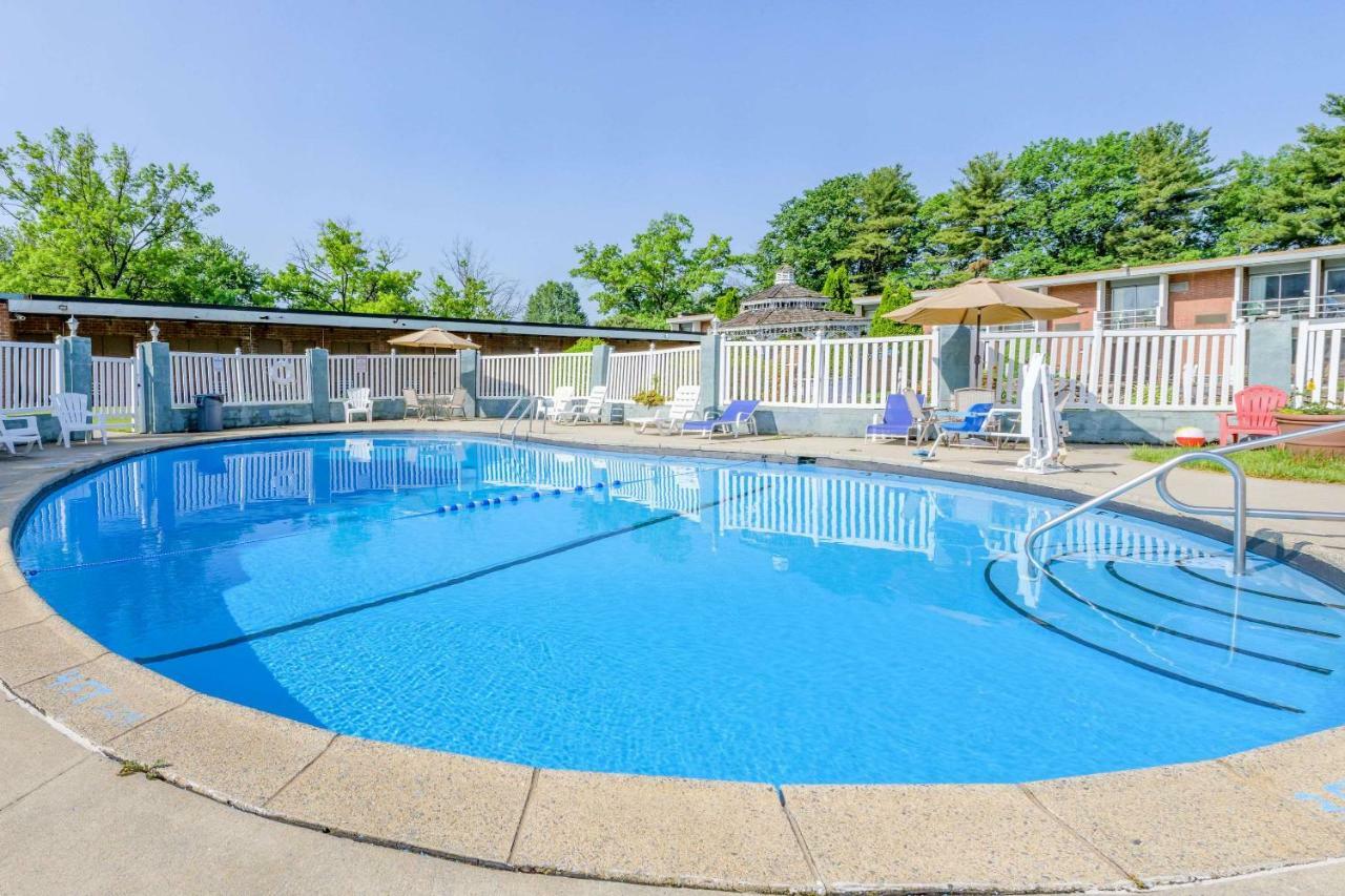 Aire Hotel Lebanon Hershey Екстер'єр фото