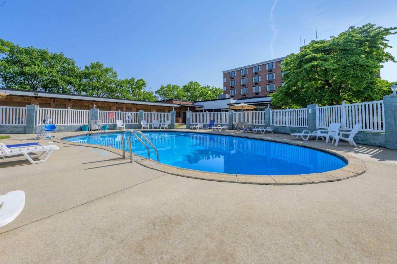 Aire Hotel Lebanon Hershey Екстер'єр фото